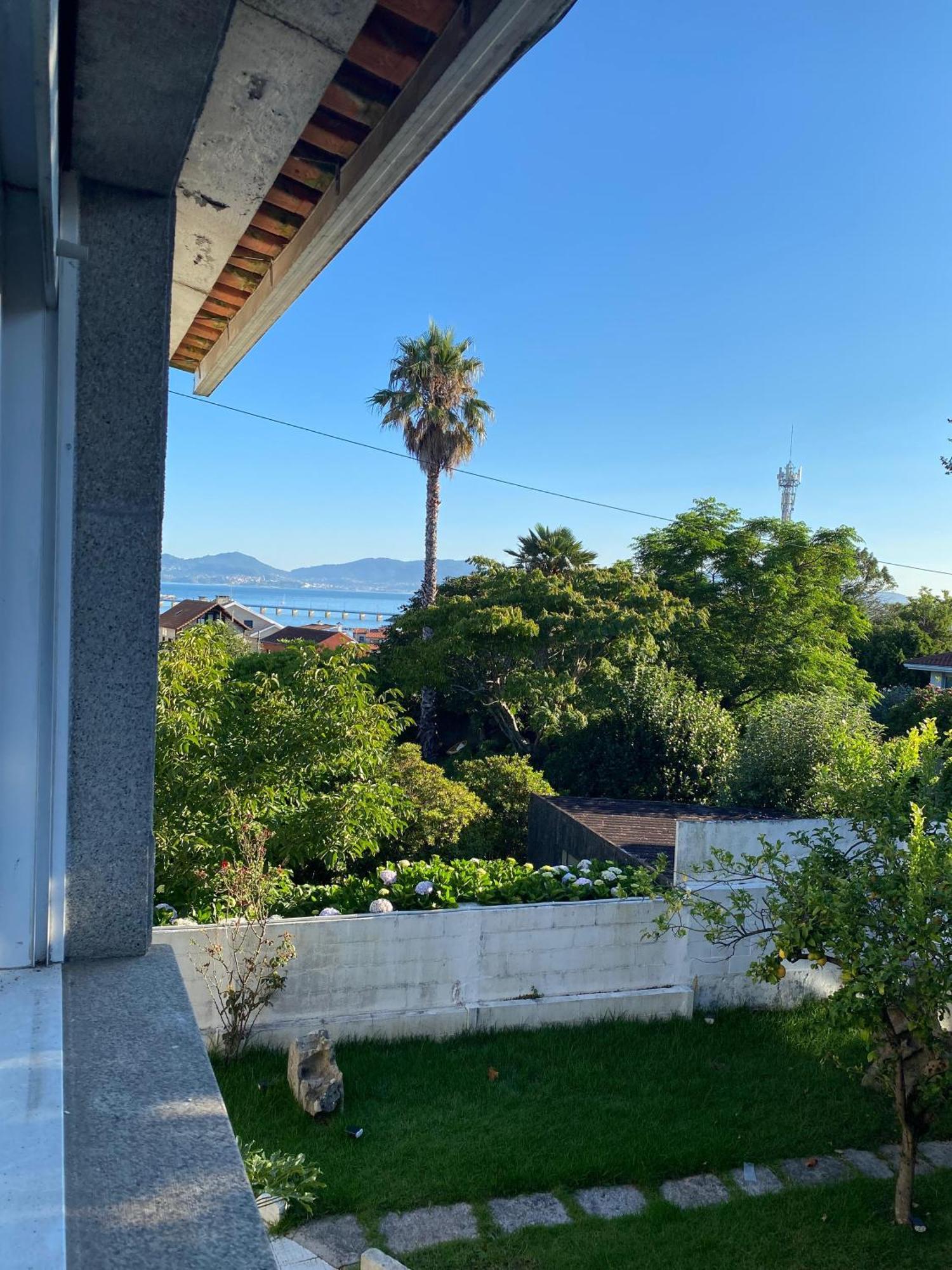 Chalet Adosado Independiente En Vigo - Canido Oya المظهر الخارجي الصورة