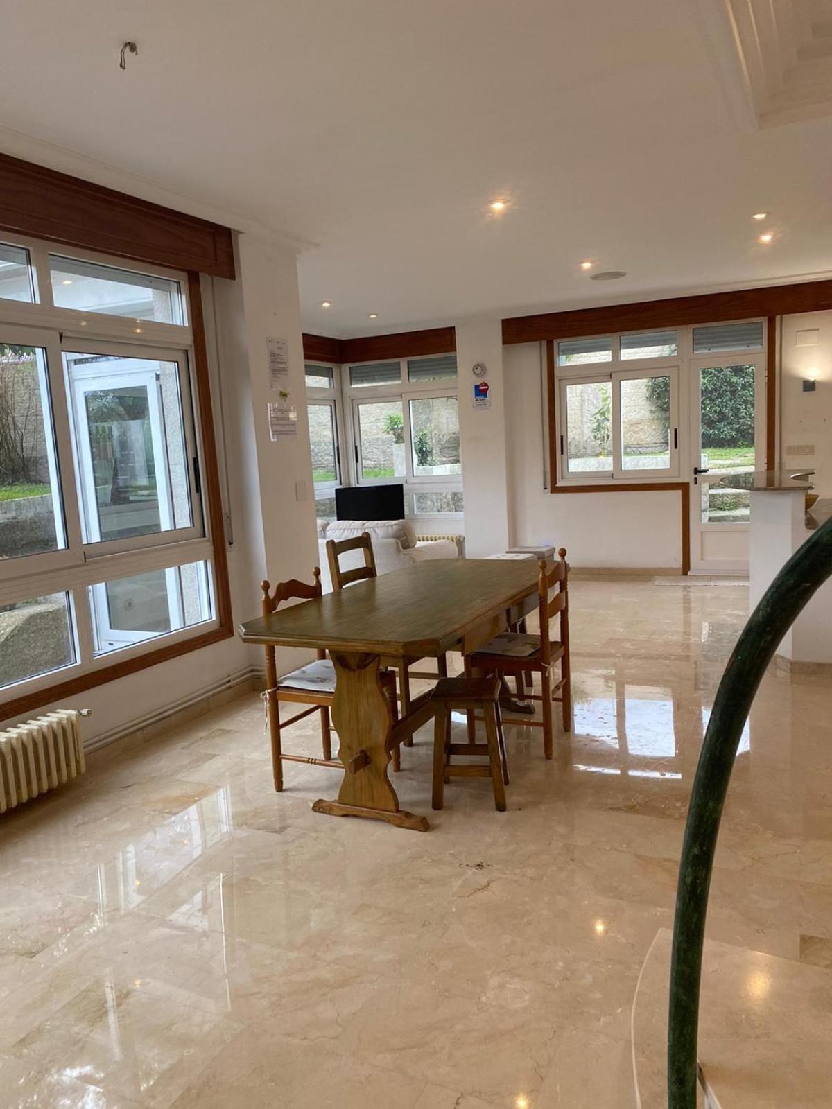 Chalet Adosado Independiente En Vigo - Canido Oya المظهر الخارجي الصورة