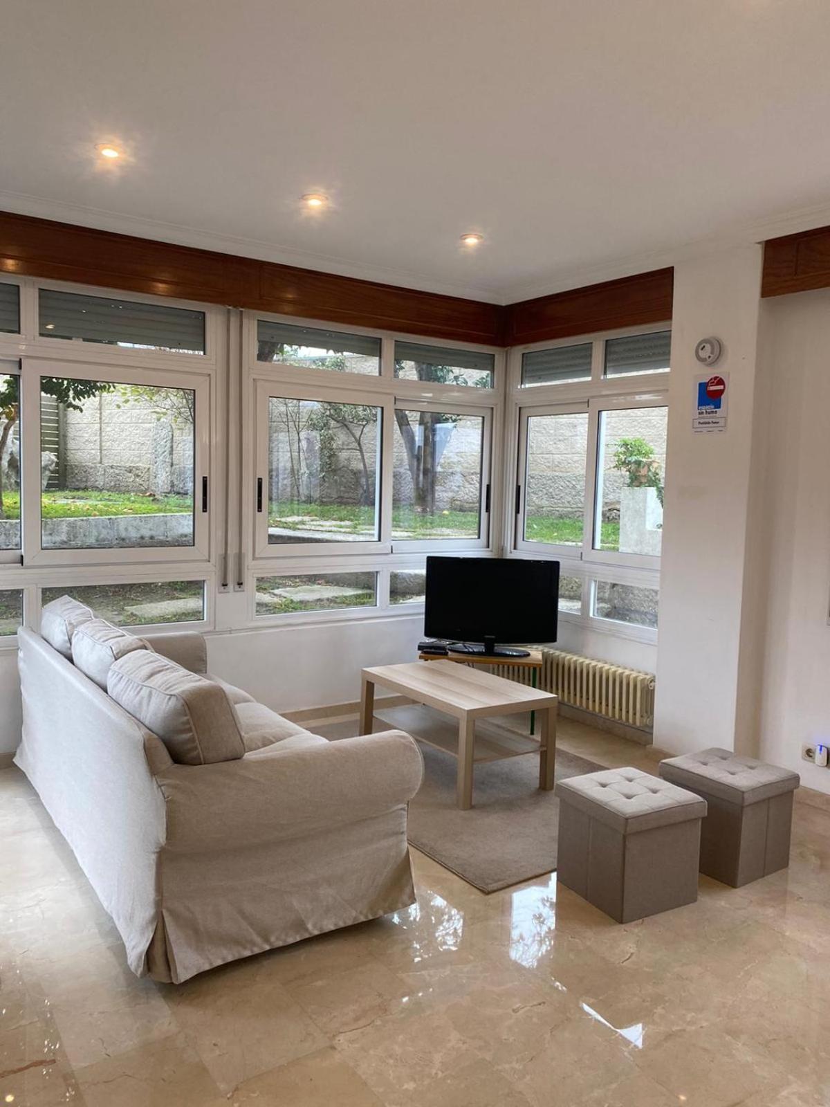 Chalet Adosado Independiente En Vigo - Canido Oya المظهر الخارجي الصورة